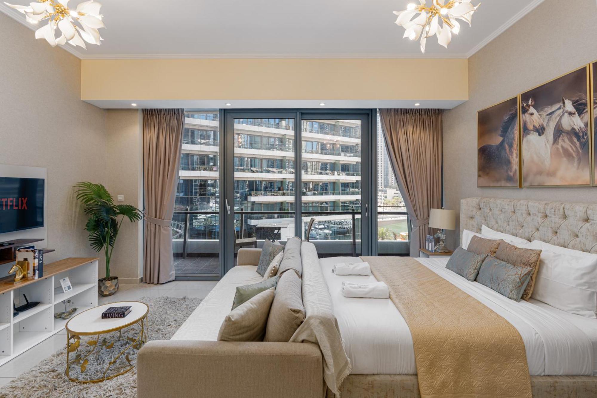 Silverene Towers - Home Of Choice Dubai Exterior photo